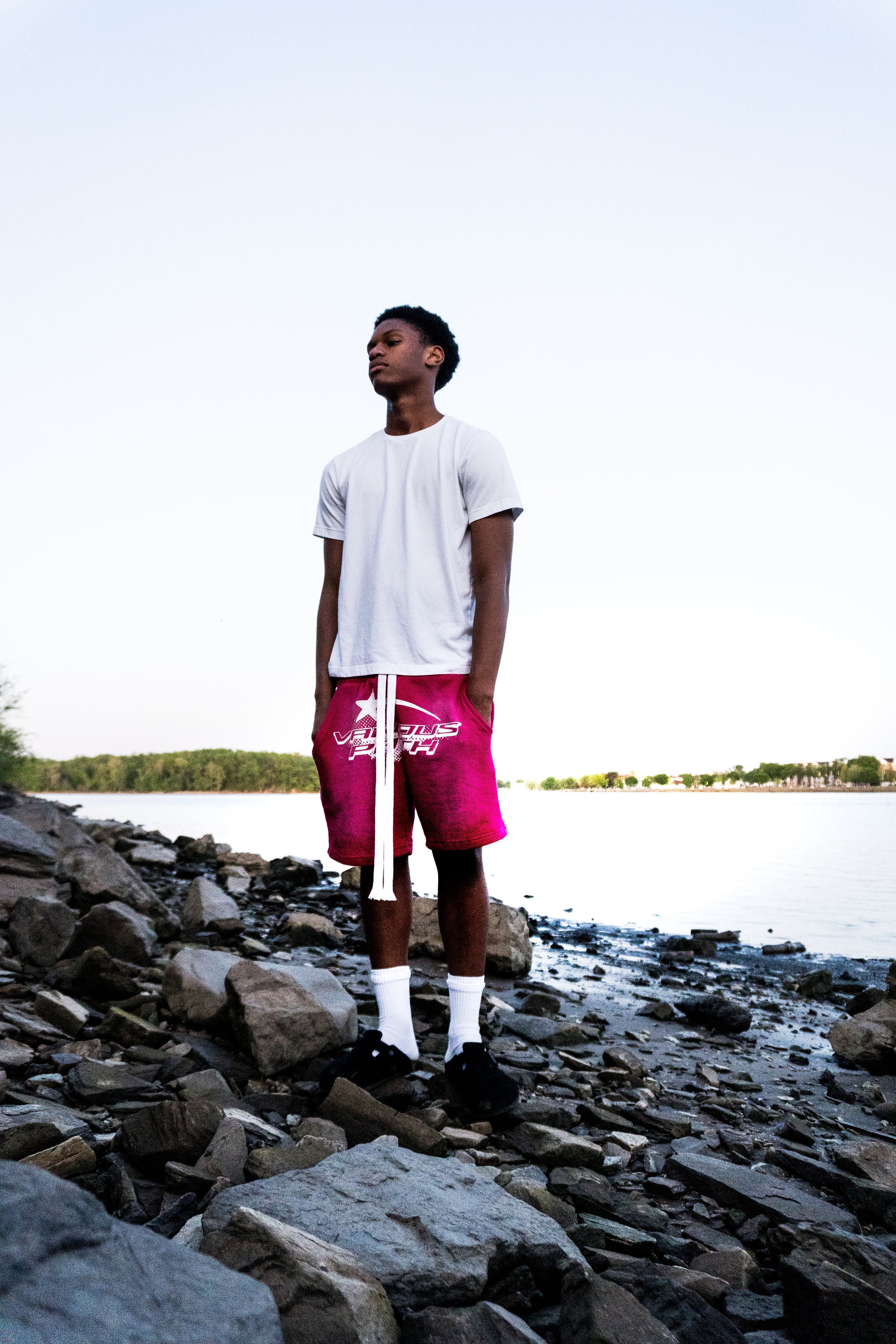 Path Shorts "PINK"